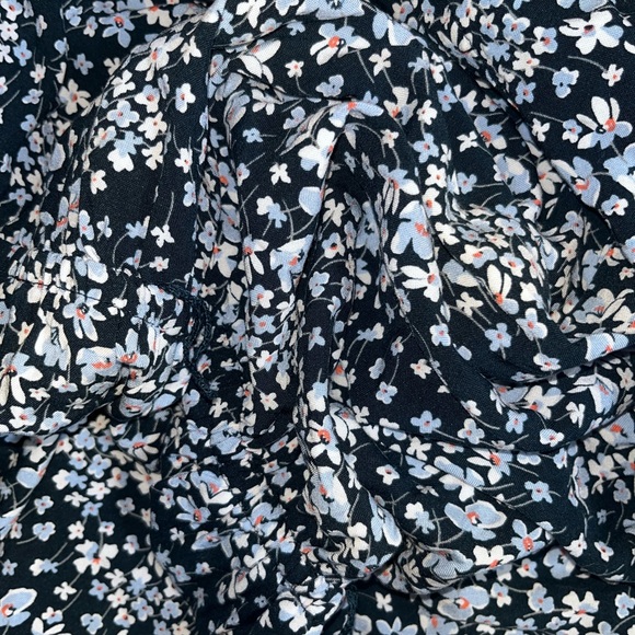 H&M Off-Shoulder Romper - Size 6 - Picture 2 of 4